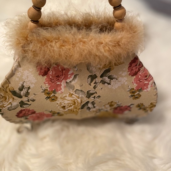 Lampshade - Picture 2 of 7